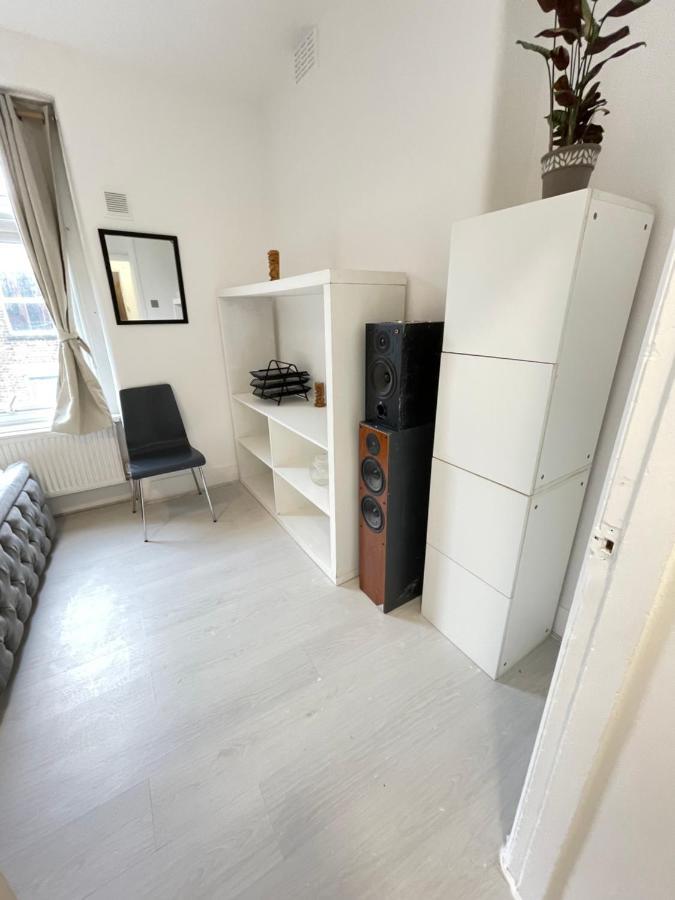 Apartamento One Bedroom Flat Miles *