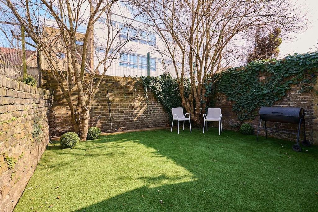 Apartment Fabulous 3 Bed Nw With Private Garden