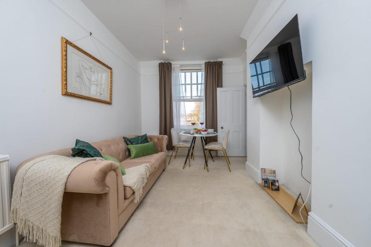 Trustay Westminster Appartement *