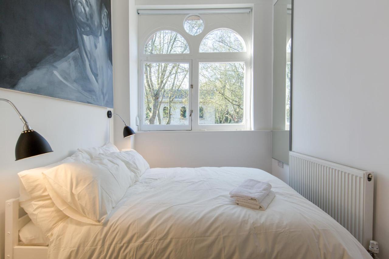Apartment St. Lukes View, Shoreditch, By The Design Traveller London