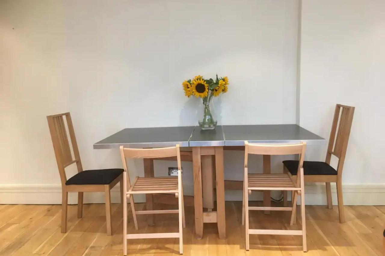 Lovely 1 Bedroom With Patio - 10 Mins From Hyde Park