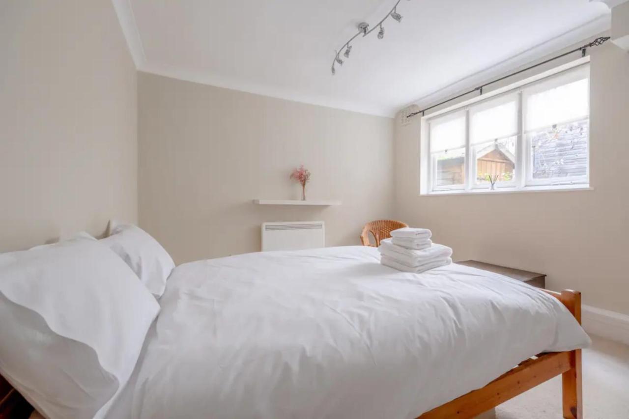 Appartement Lovely 1 Bedroom With Patio - 10 Mins From Hyde Park