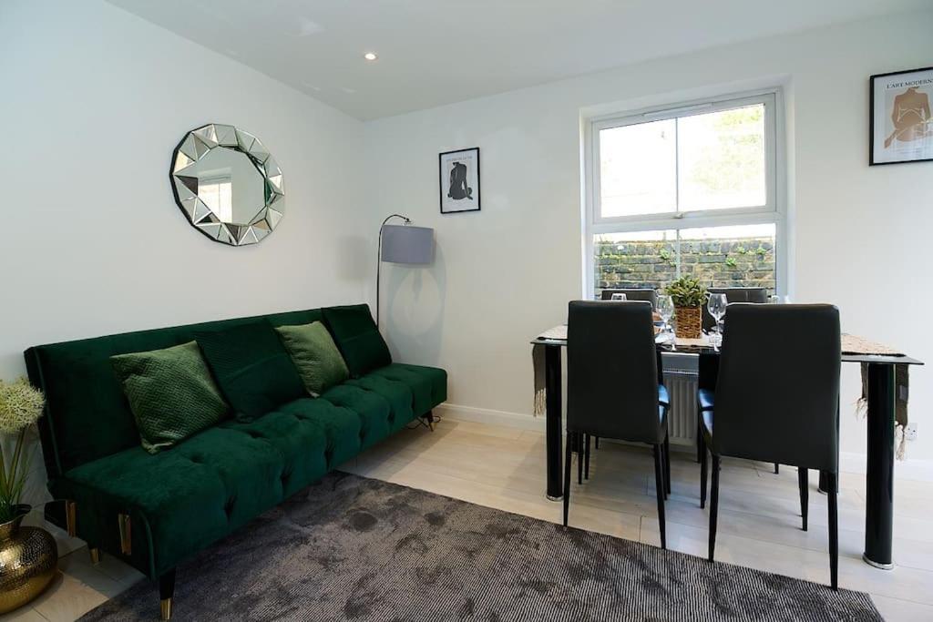 Apartment Fabulous 3 Bed Nw With Private Garden *