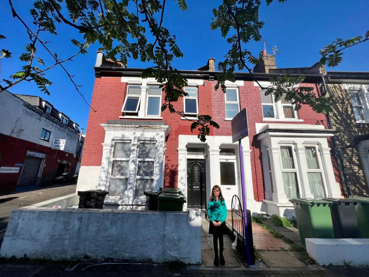 Evie Happy House