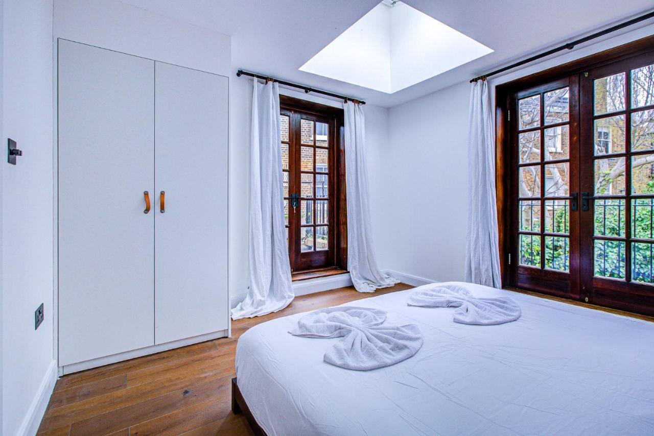 Beautiful 3-bedroom House Just Minutes From Queen's Park Tube Appartement