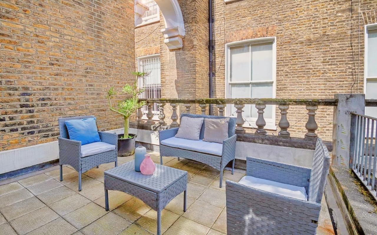 Townhouse With Rooftop By Hyde Park * London