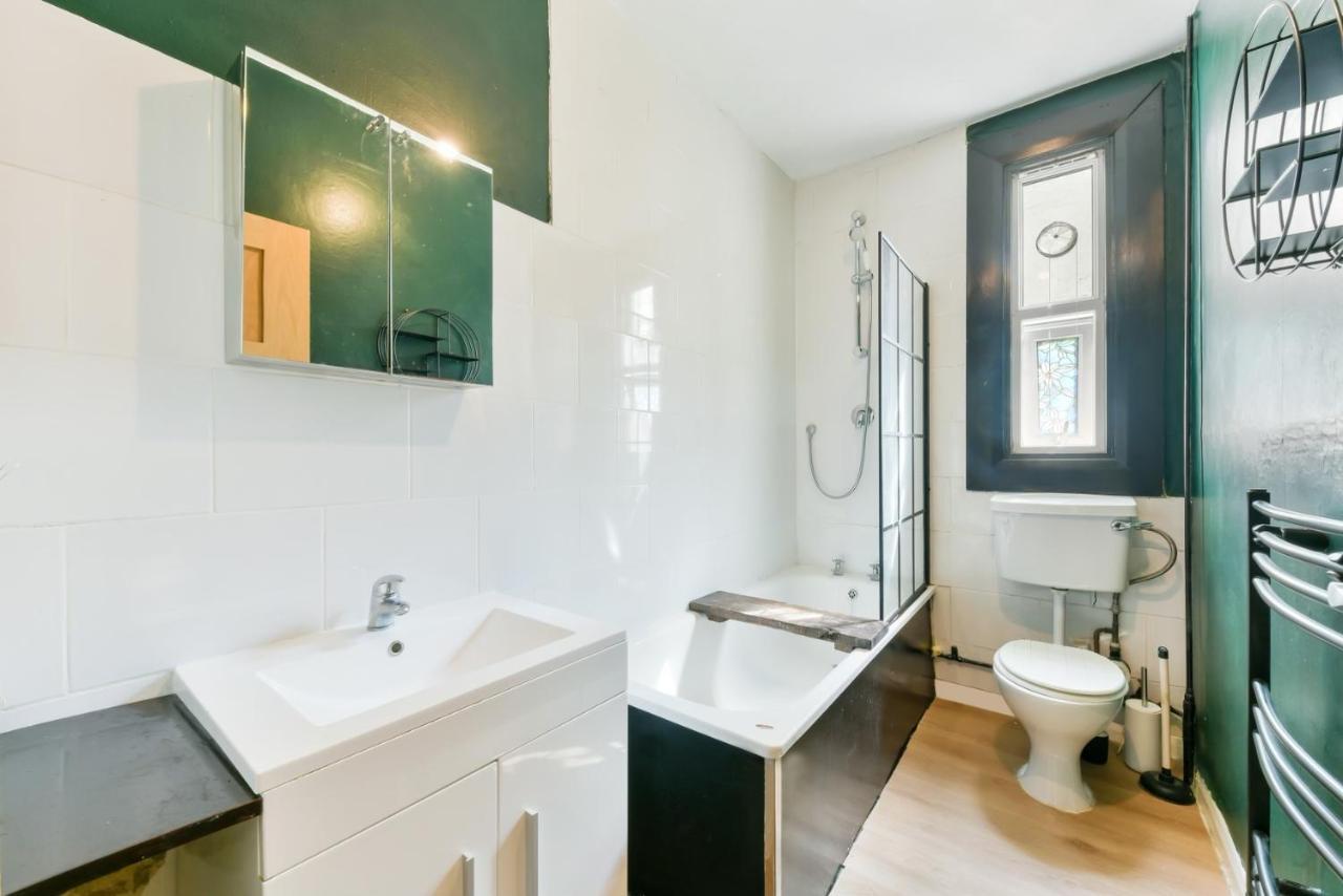 Cozy 1-bed In Brixton *