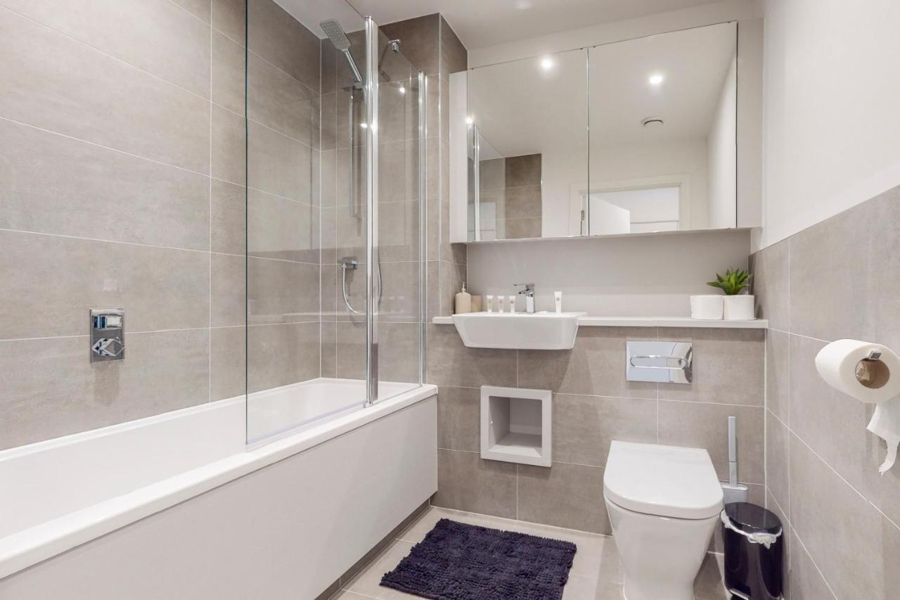 Appartement Modernistic 2 Bedroom Flat With Balcony In South Acton