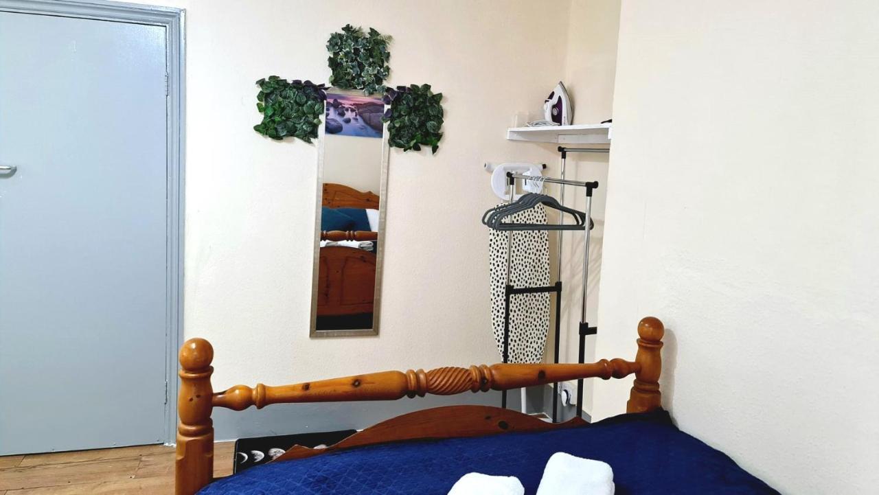 Lovely Private Near Central Apartment