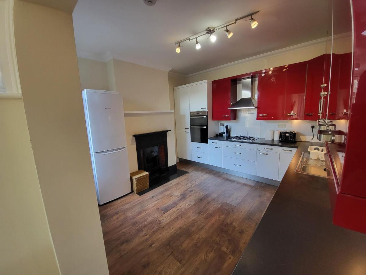 Spacious Central 5 Bedroom House By Tube Station Apartamento *