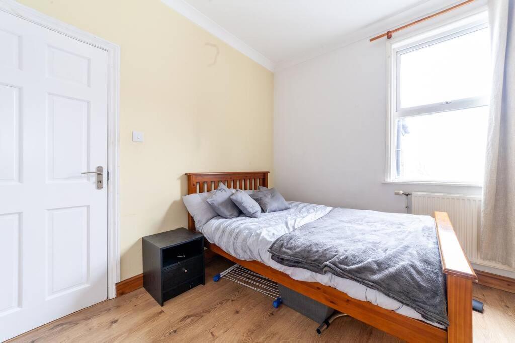 2 Bedroom Duplex * Londres