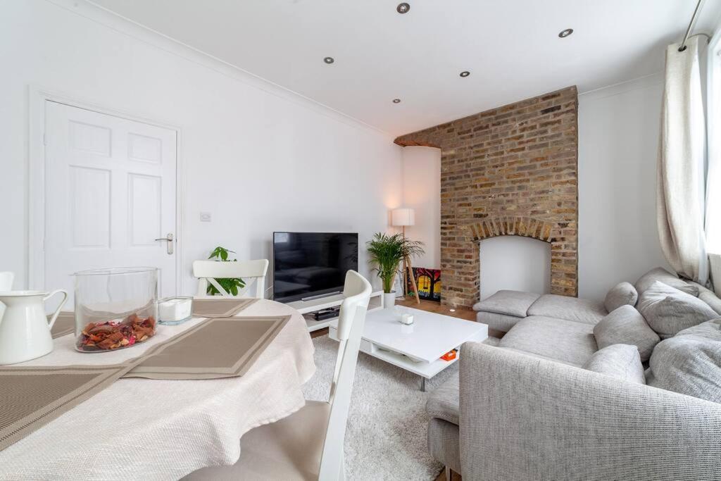 Appartement 2 Bedroom Duplex Londres