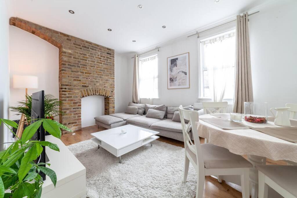 2 Bedroom Duplex * Londres