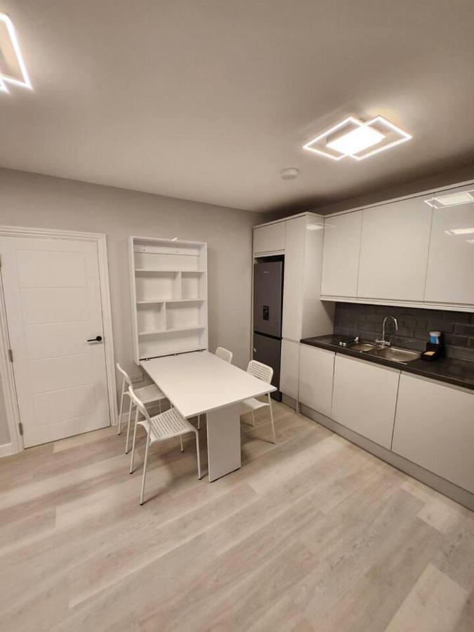 Beautiful 2-bed In - Sleeps 6! Londres