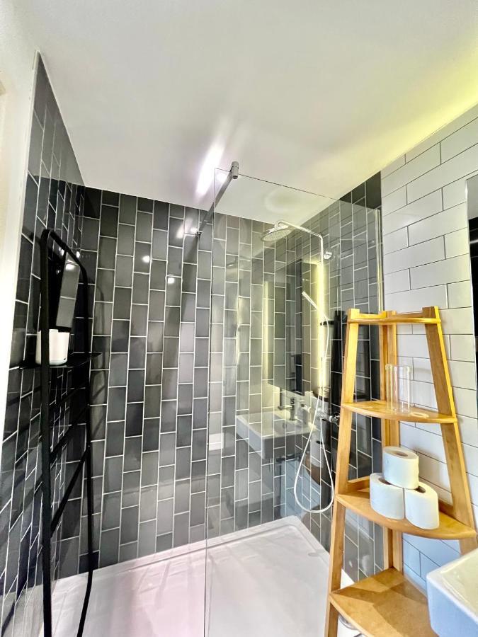 Apartamento Luxury 2 Bedroom 2 Bathroom - City Airport Londres