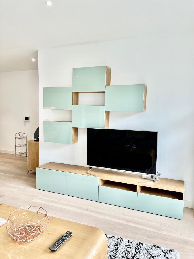 Apartamento Luxury 2 Bedroom 2 Bathroom - City Airport Londres
