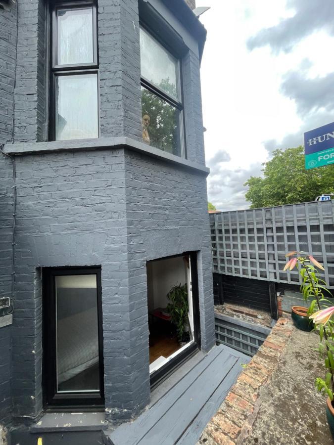 Appartement Modern Flat With King Bed, Garden & Outdoor Dining Londres