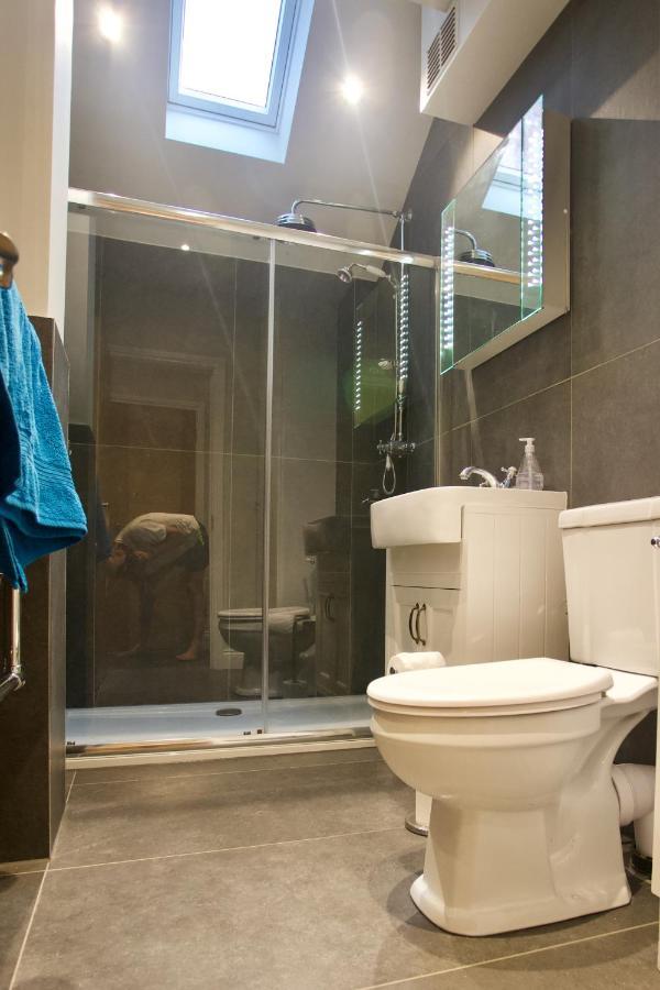 Stunning Nw2 Flat - Great Location! *