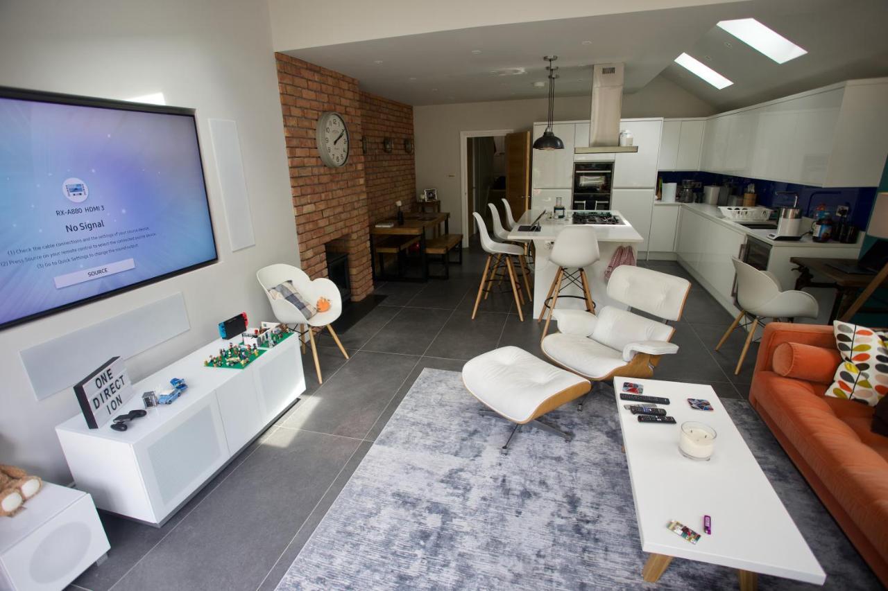 Stunning Nw2 Flat - Great Location!