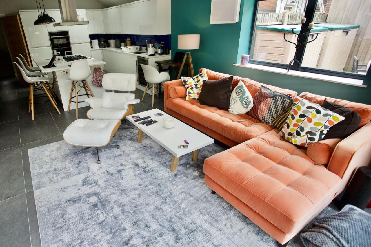 Stunning Nw2 Flat - Great Location!