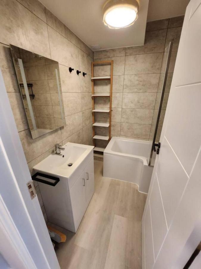 Beautiful 2-bed In - Sleeps 6! Apartamento *