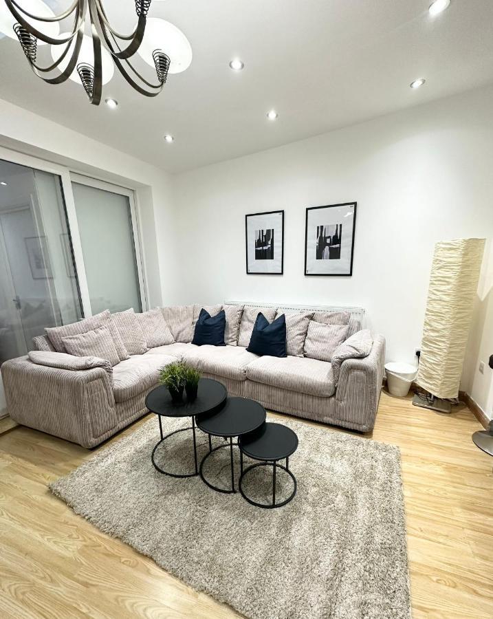 Retreat To A Stylish Ensuite In *