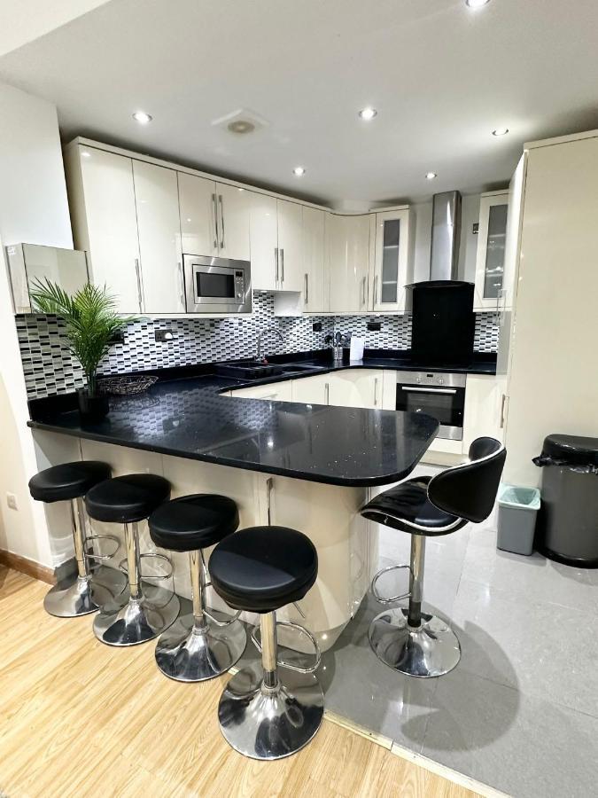 Casa de férias Relaxing In Spacious House Londres