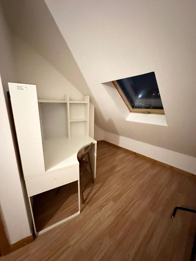 Relaxing In Spacious House Londres