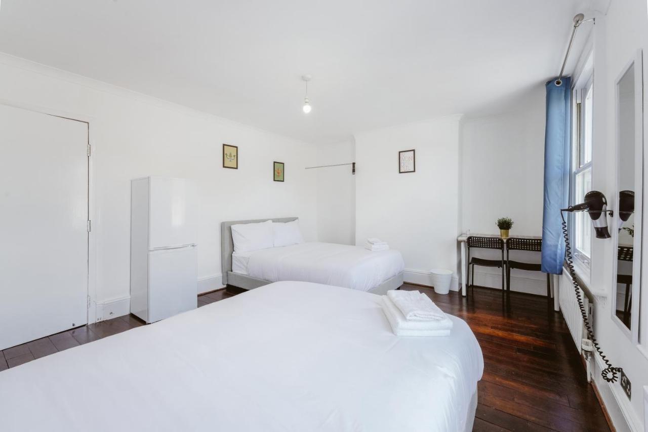 Great In Stepney Station - 12 Londen