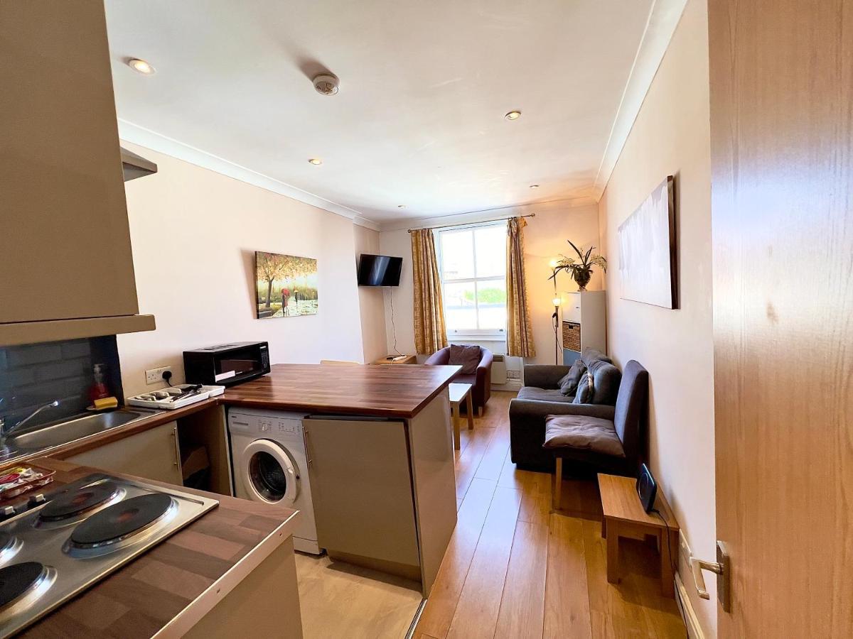 2 Bedroom In Westminster *