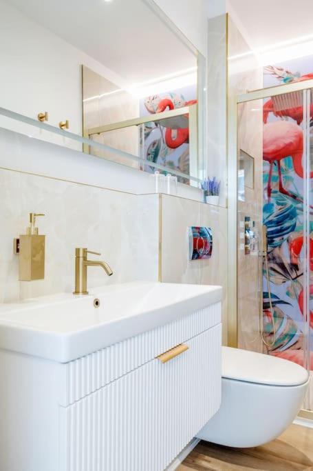 House 10 Mins To Tower Bridge Hot Tub & Parking Сasa de vacaciones *