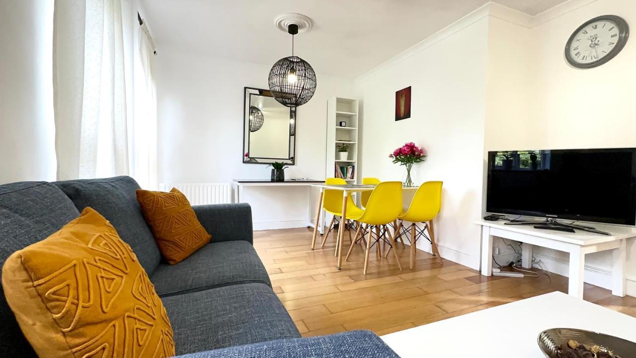 Apartamento Amazing Location - Of London- 2 Bedroom Stunning Canal View House With Private Garden,parking & Balcony Londres