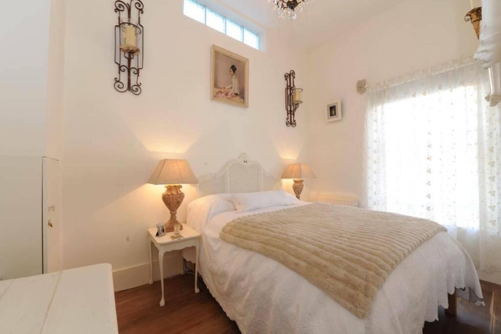 Notting Hill: Stunning, Bright Beautiful Flat. W10 Appartement