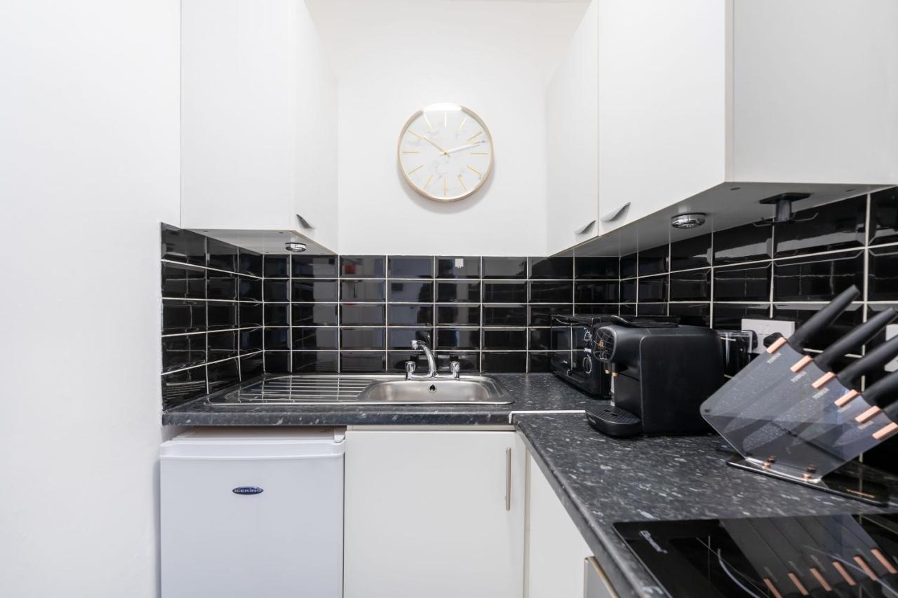 King's Cross Apartment