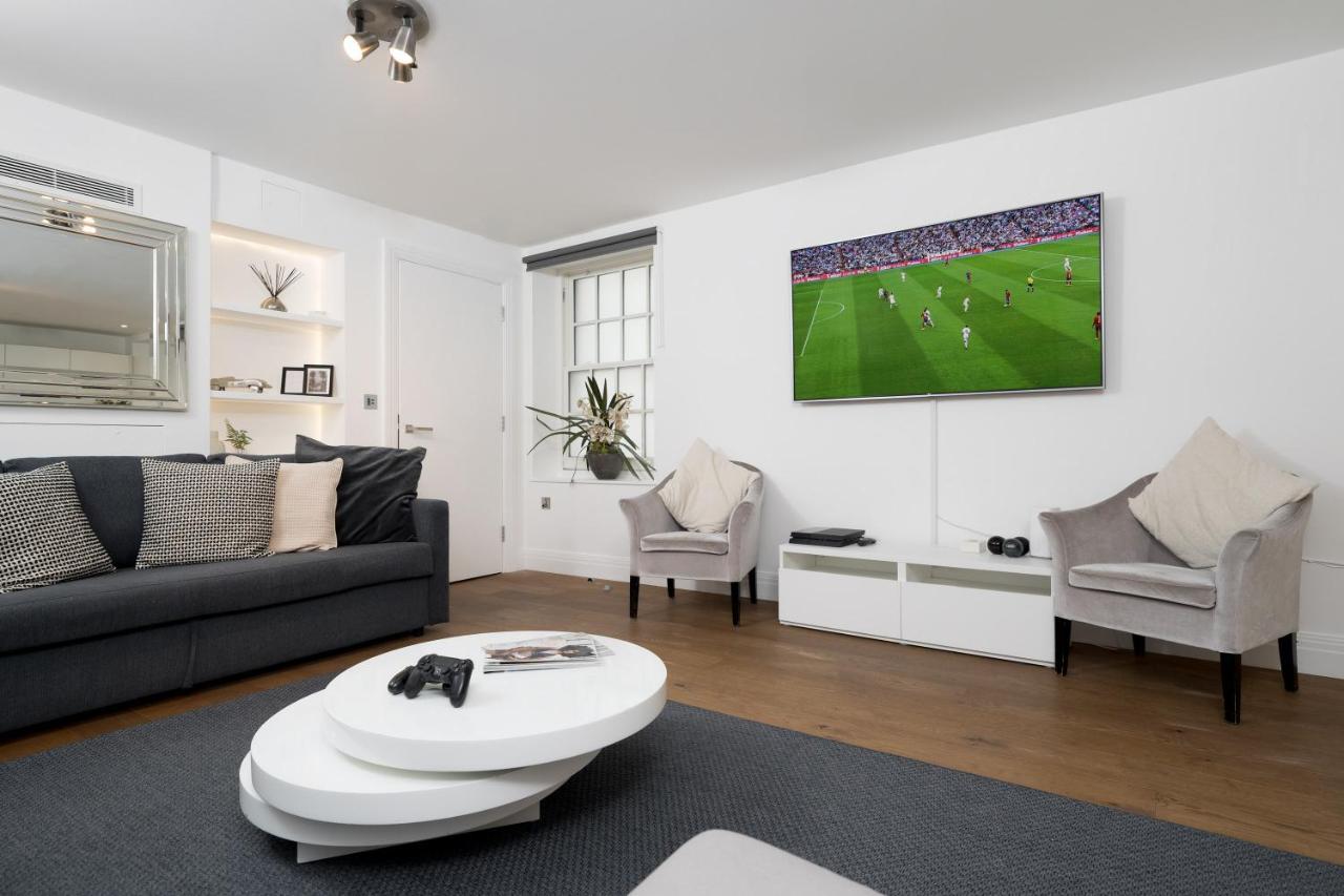 Aircon 2 Bedr, 3 Beds, 2 Bath Covent Garden, Subway London