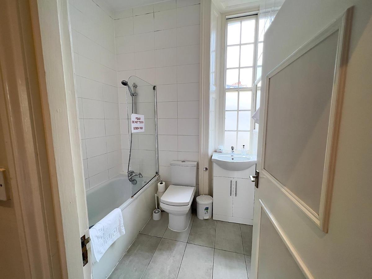 Super Flat In The Heart Of Westminster * Londres
