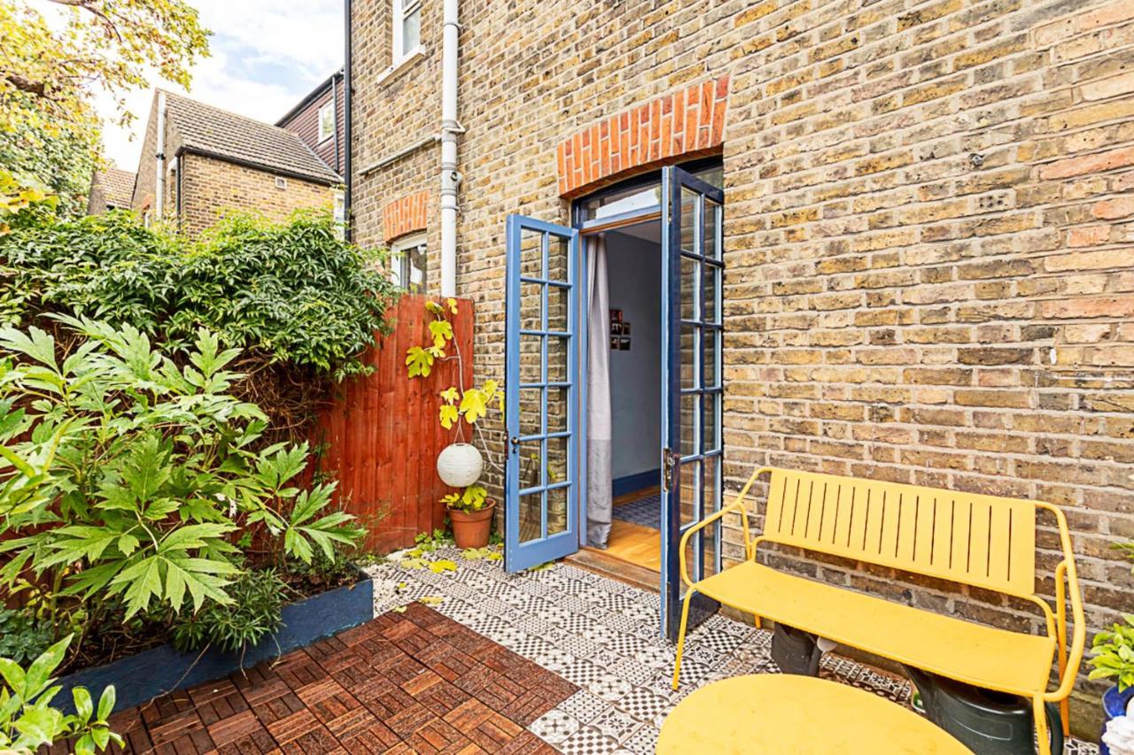 Charming Acton Dollhouse Apartamento *