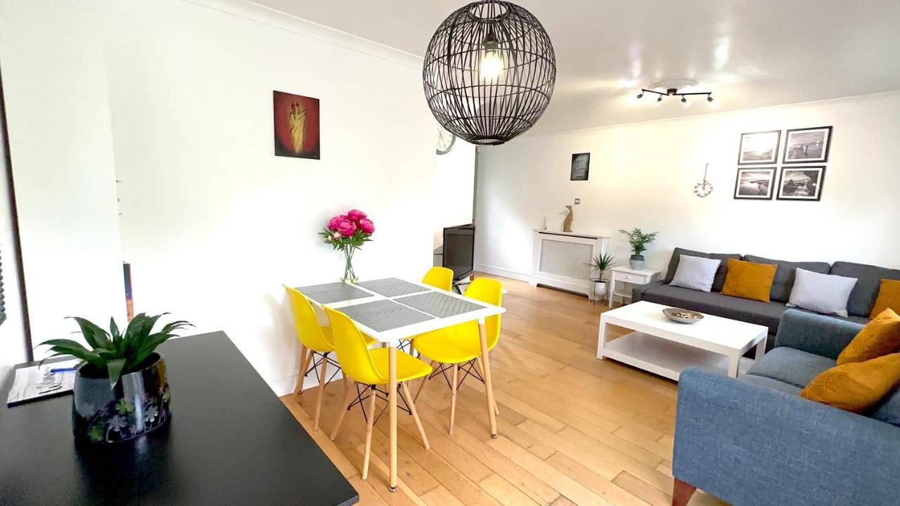 Apartamento Amazing Location - Of London- 2 Bedroom Stunning Canal View House With Private Garden,parking & Balcony *