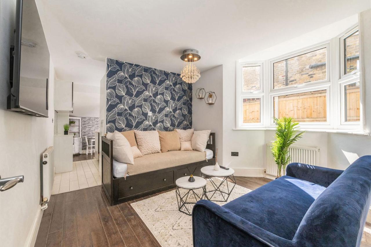 Cosy Near The Eye * London