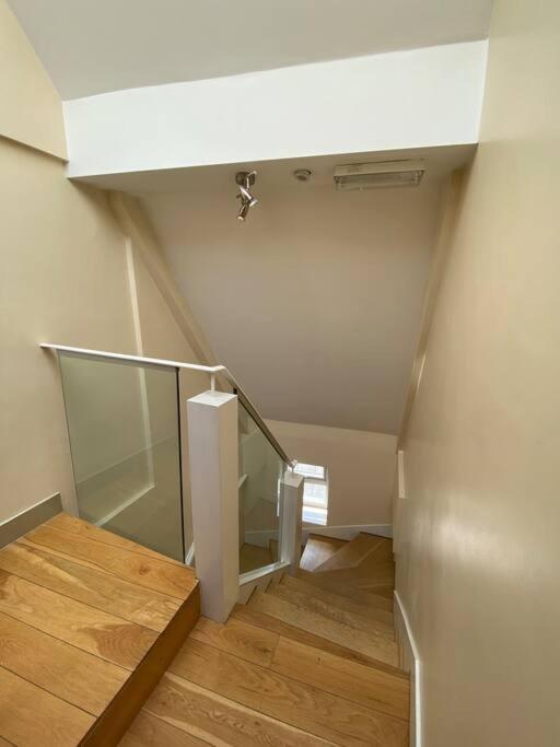 Apartment To Let In Covent Garden With Kitchen