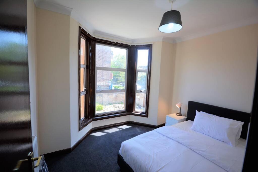 Lovely 3bedroom Apartamento Londres