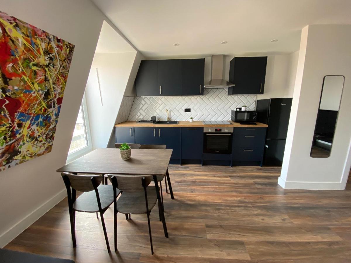 8 - West Brand New Loft Appartement