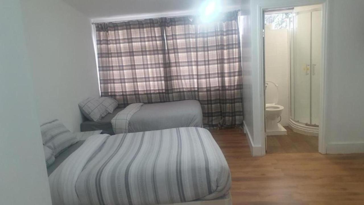 Oyo Timi Bed and breakfast Londres