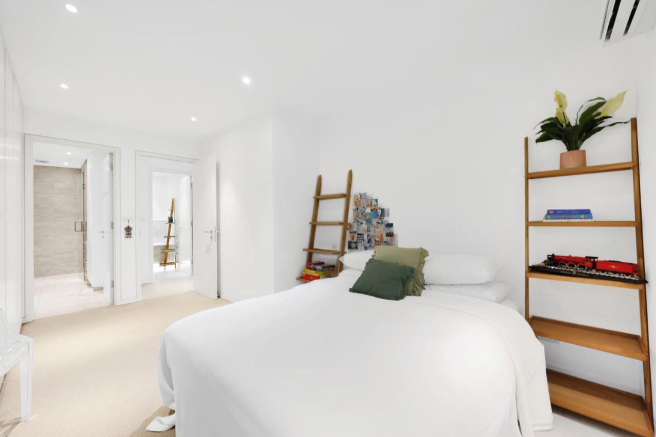 Luxury 3 Bed House By Hyde Park, Bayswater Vakantiehuis Londen