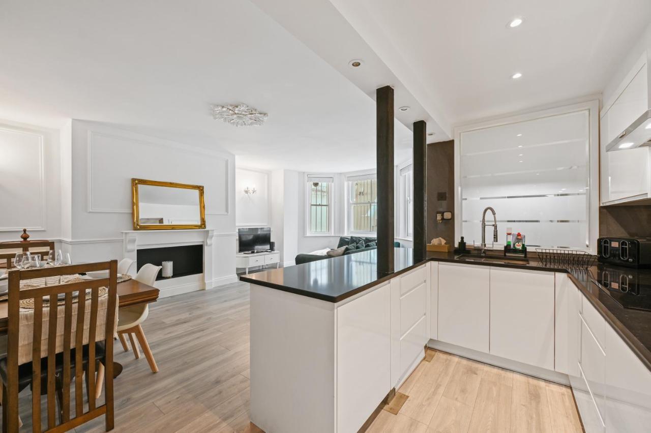 Apartamento Stunning 3 Bed 2 Bathroom Basement Flat In Earls Court, *