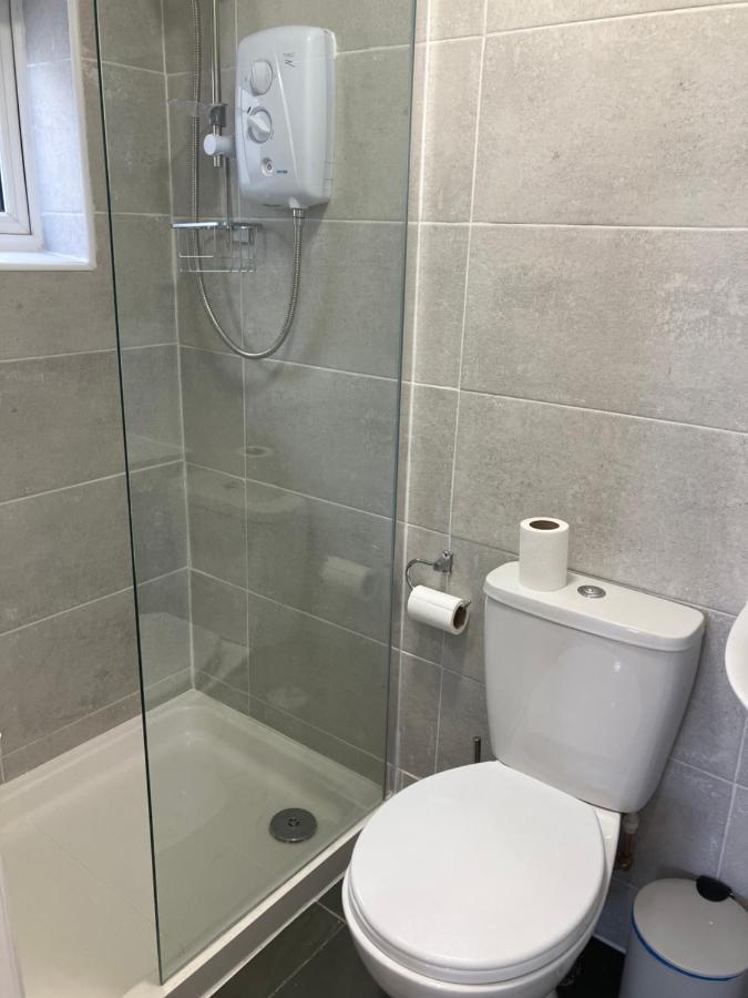 Cosy Self Contained With Private Bathroom 10 Mins To Wembley Stadium Apartamento