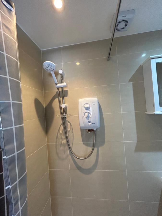 Apartamento Flat 1, 128a Belsize Road Nw6 4bg Londres