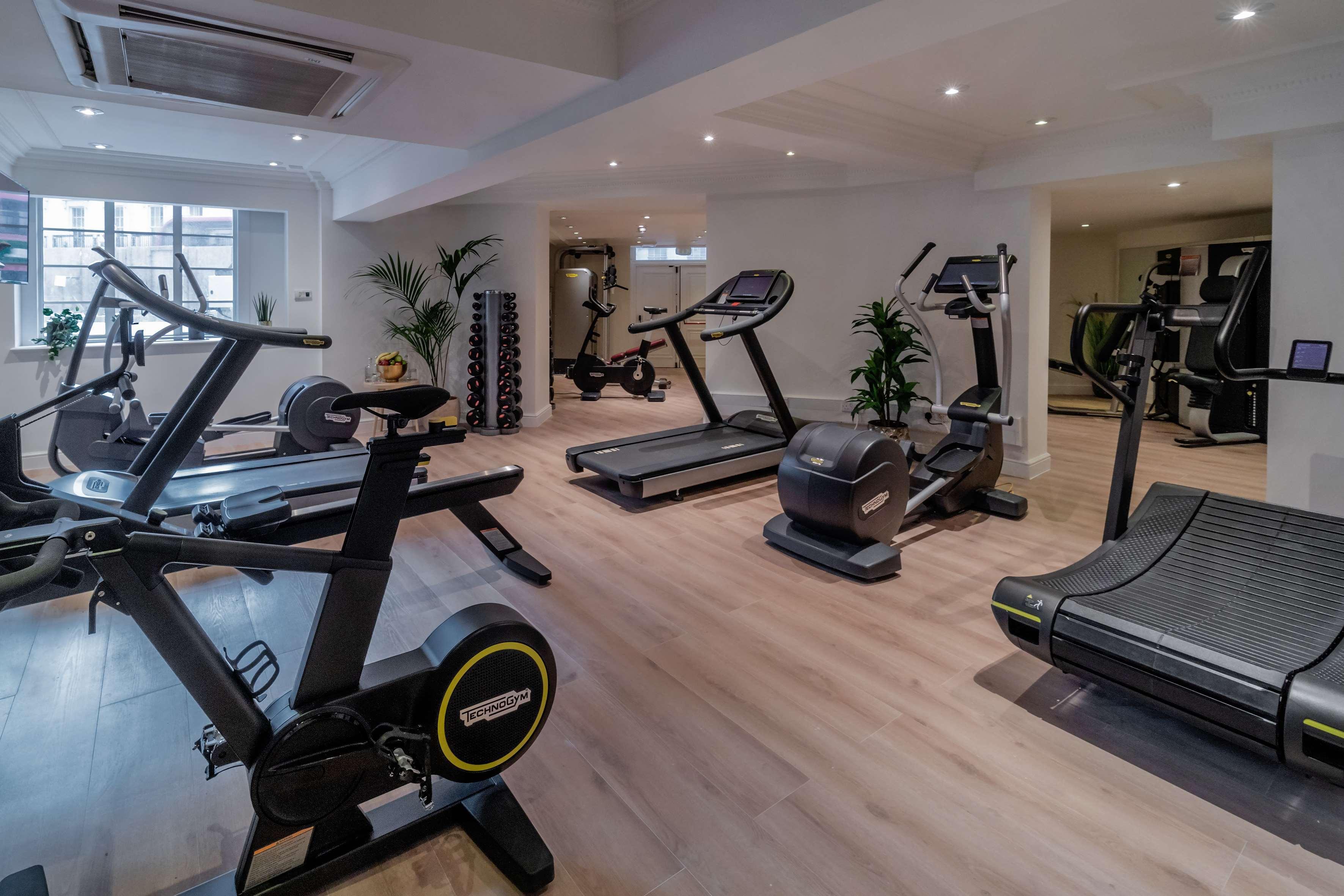 Melia White House Hotel 4*