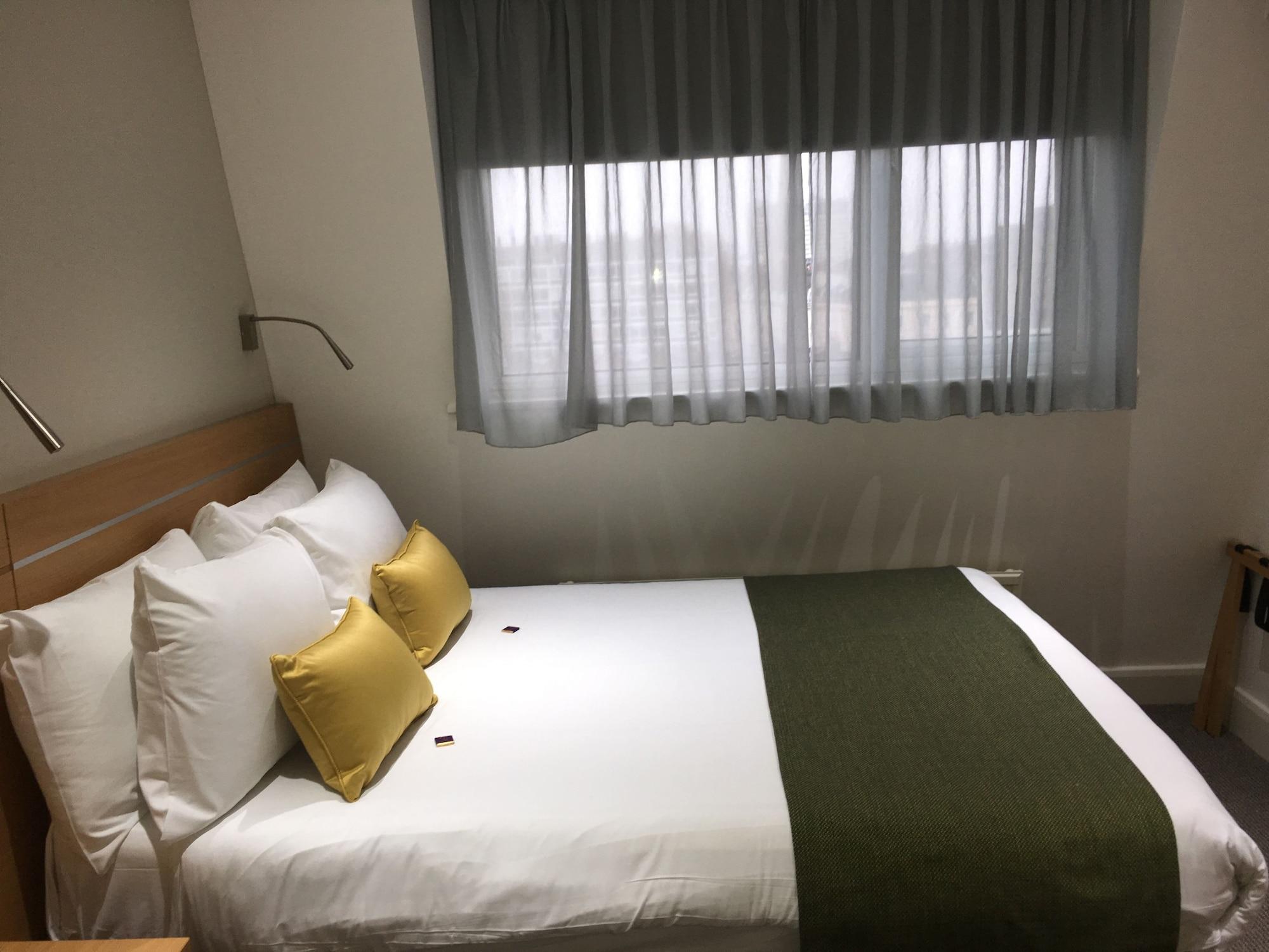 Queens Park Hotel Londres