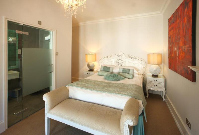Hotel Mayflower Hotel&apartamentos 3*